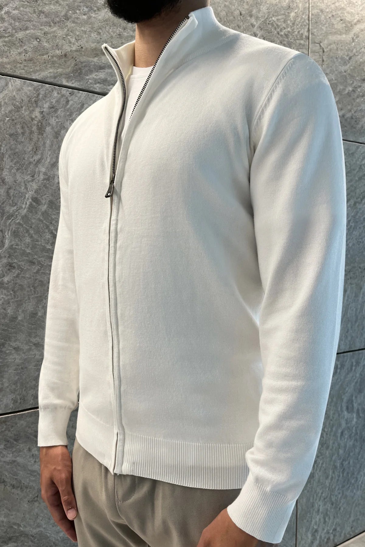 THE VITTORE FULL ZIP SWEATER